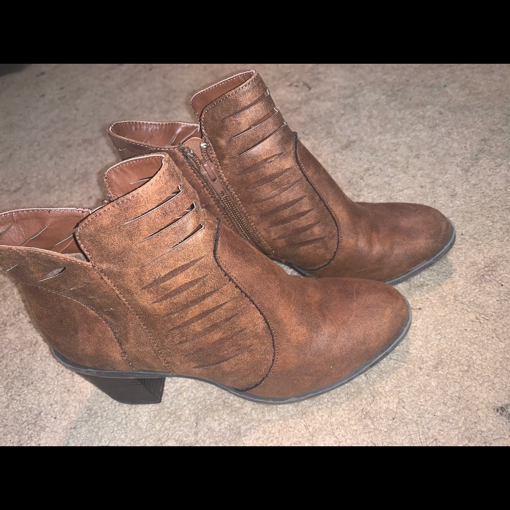 Arizona booties.
